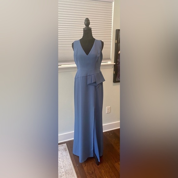 BCBGMaxAzria Dresses & Skirts - BCBGMAXAZRIA “Fola” sleeveless formal dress in China Blue Peplum Size 10 NWT